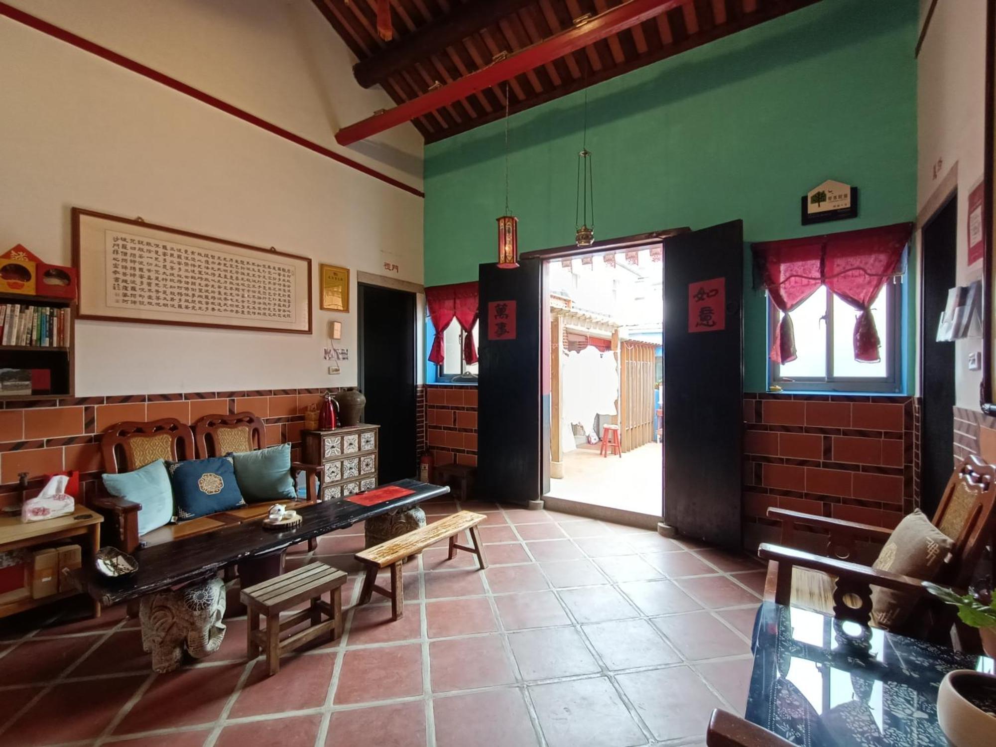 模範人家-包棟-彼岸市區館 Jincheng Bagian luar foto